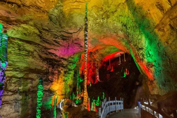 張家界黃龍洞景區(qū)開(kāi)放時(shí)間2022 附游玩攻略